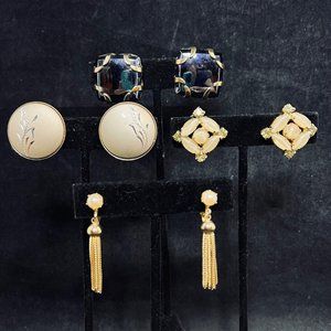 Lot of 4 Gold Tone Clip On Earrings (4825)